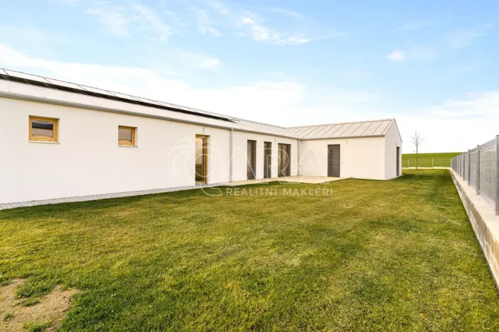 Prodej rodinného domu, Radějovice - Olešky, 218 m2