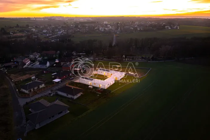 Prodej rodinného domu, Radějovice - Olešky, 218 m2