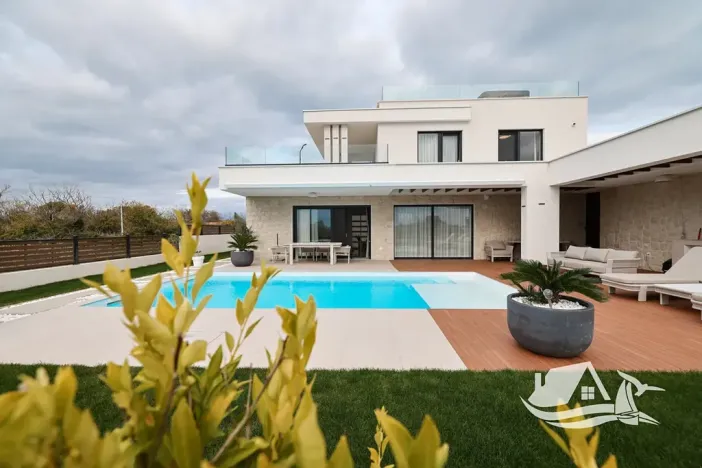 Prodej vily, Privlaka, Chorvatsko, 135 m2