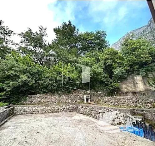 Prodej rodinného domu, Dobrota, Černá Hora, 290 m2