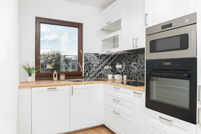 Prodej rodinného domu, Králův Dvůr, Větrná, 80 m2