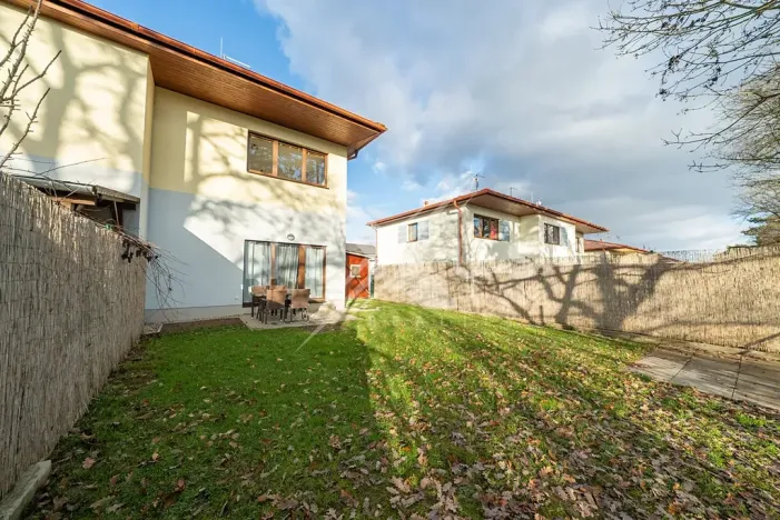 Prodej rodinného domu, Králův Dvůr, Větrná, 80 m2