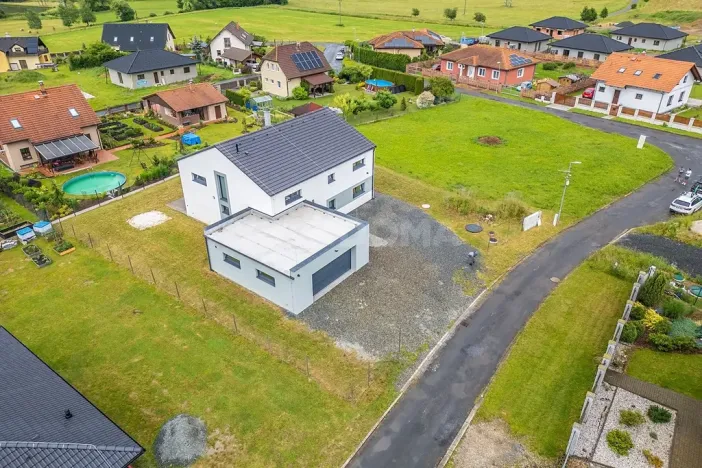 Prodej rodinného domu, Kornatice, 270 m2