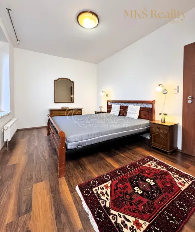 Pronájem bytu 2+kk, Praha - Stodůlky, Svitákova, 60 m2