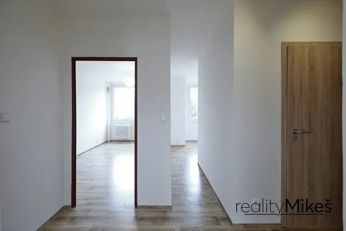 Prodej bytu 3+1, Železný Brod, Na Vápence, 73 m2