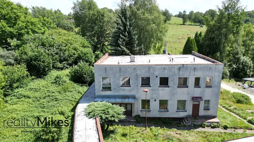 Prodej komerční nemovitosti, Liberec, Výletní, 1088 m2