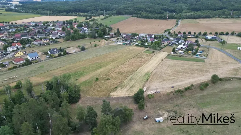 Prodej podílu pozemku pro bydlení, Bakov nad Jizerou, 2831 m2