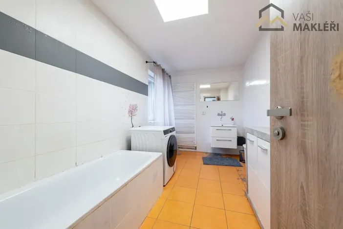 Prodej rodinného domu, Lužec nad Cidlinou, 100 m2