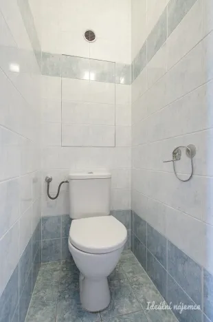 Pronájem bytu 2+kk, Praha - Záběhlice, Jetelová, 40 m2