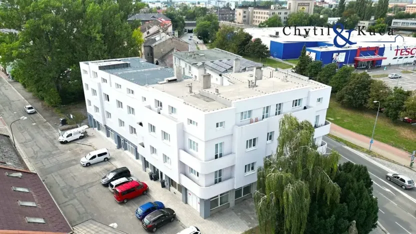 Pronájem obchodního prostoru, Přerov, Škodova, 351 m2