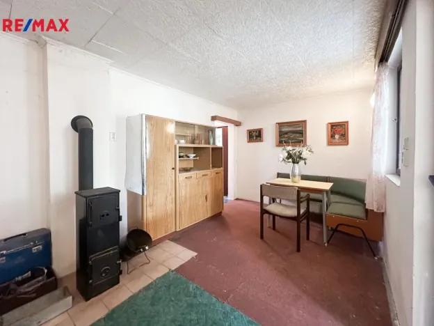 Prodej chaty, Láz, 45 m2