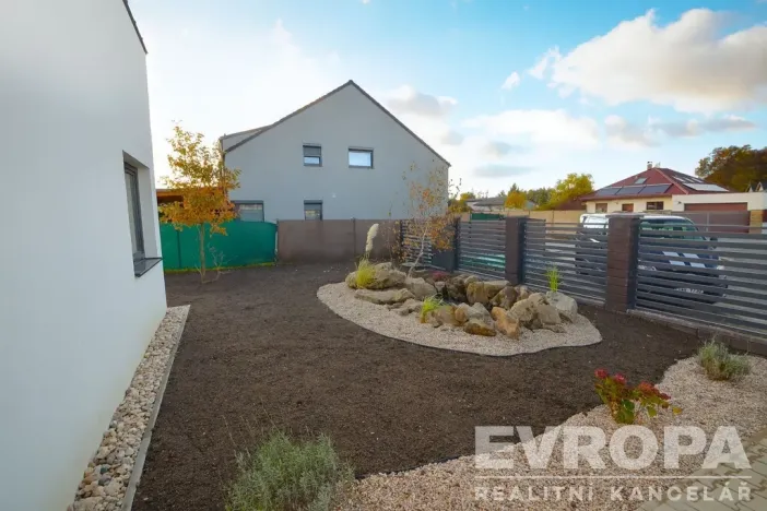 Prodej rodinného domu, Sulice - Hlubočinka, Na Okruhu, 247 m2