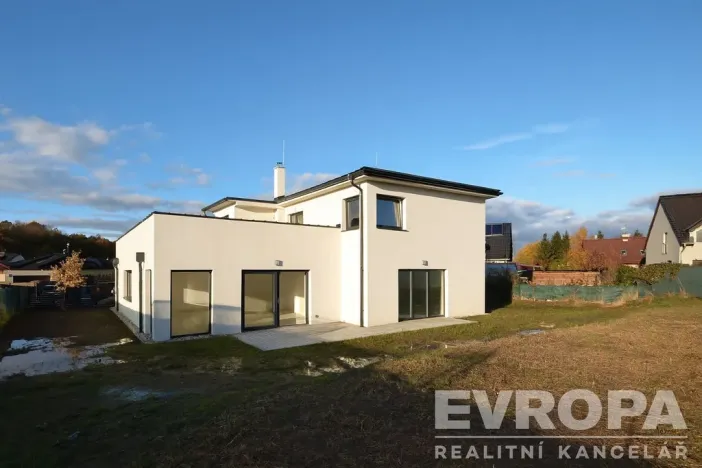 Prodej rodinného domu, Sulice - Hlubočinka, Na Okruhu, 247 m2