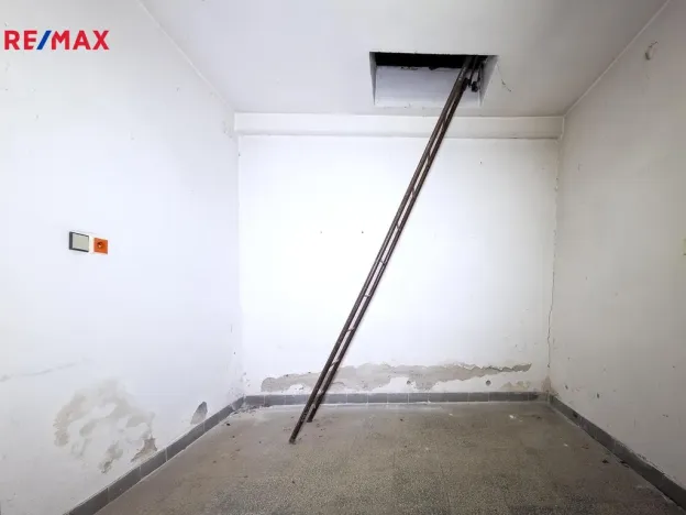 Prodej obchodního prostoru, Jaroměřice nad Rokytnou, Tyršova, 82 m2