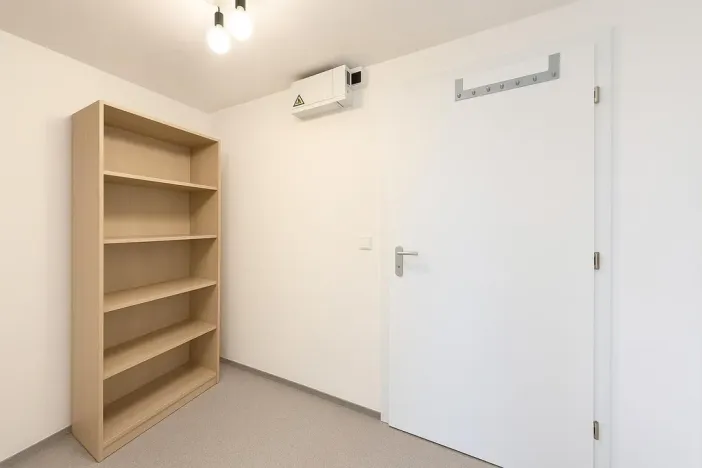 Pronájem bytu 1+kk, Praha - Střížkov, Chrastavská, 28 m2