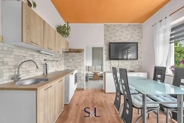 Prodej bytu 2+1, Velké Březno, 47 m2