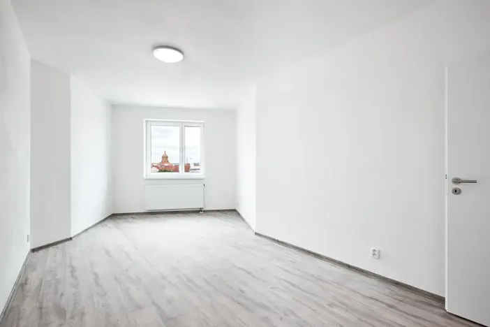 Pronájem kanceláře, Plzeň, Železniční, 96 m2