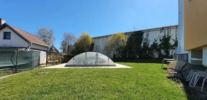 Pronájem bytu 2+kk, České Budějovice, Litvínovická, 50 m2