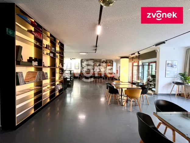 Pronájem restaurace, Zlín - Kudlov, Filmová, 318 m2