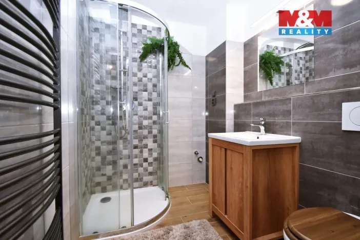 Prodej rodinného domu, Malá Morava - Podlesí, 320 m2