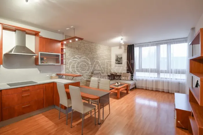 Pronájem bytu 3+kk, Praha - Uhříněves, Nové náměstí, 91 m2