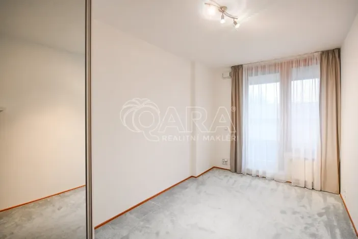 Pronájem bytu 3+kk, Praha - Uhříněves, Nové náměstí, 91 m2