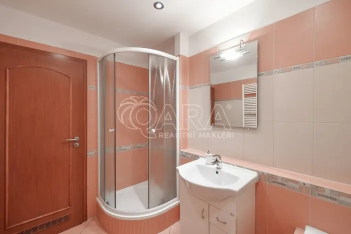 Pronájem bytu 3+kk, Praha - Uhříněves, Nové náměstí, 91 m2