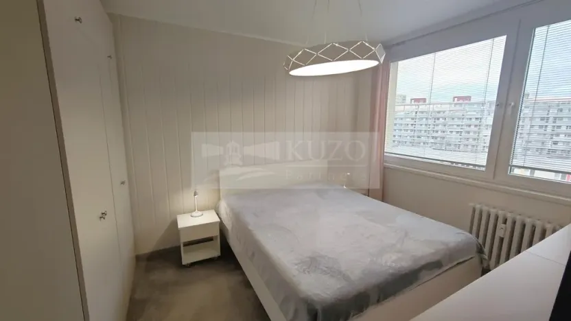 Prodej bytu 3+1, Praha, Livornská, 73 m2