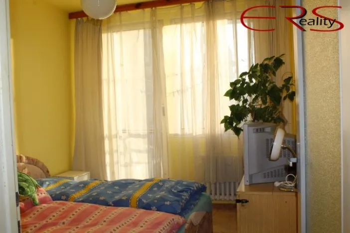 Prodej bytu 3+1, Praha - Hlubočepy, Lamačova, 62 m2