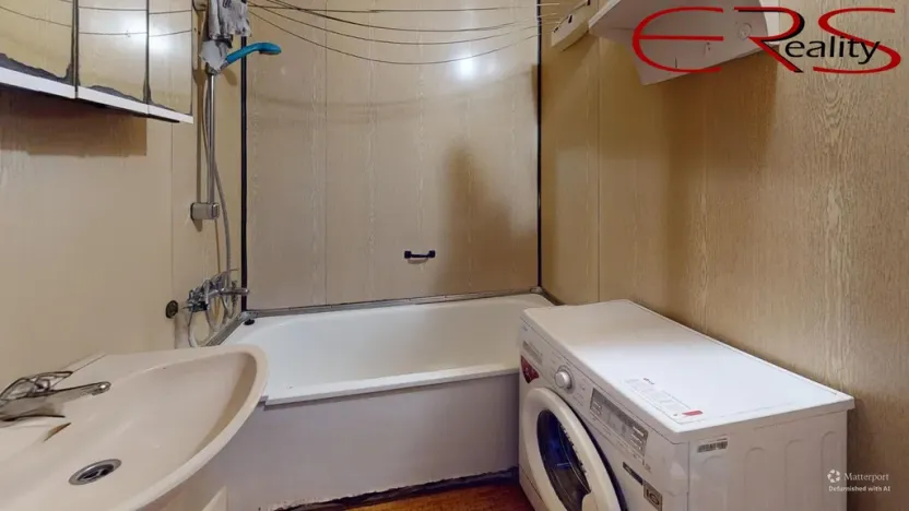 Prodej bytu 3+1, Praha - Hlubočepy, Lamačova, 62 m2