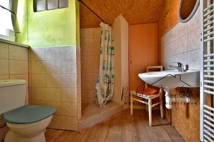 Prodej apartmánu, Hranice, 297 m2