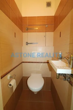 Pronájem bytu 2+1, Praha - Záběhlice, Jahodová, 52 m2