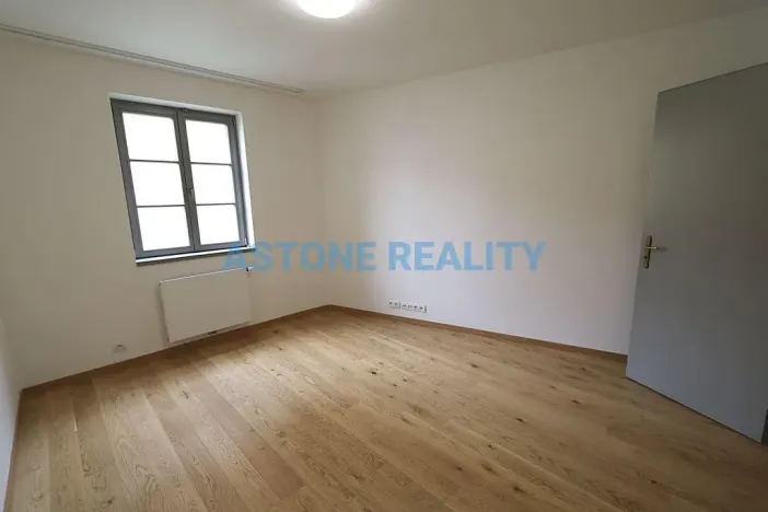 Pronájem bytu 3+kk, Praha - Dejvice, U Matěje, 109 m2