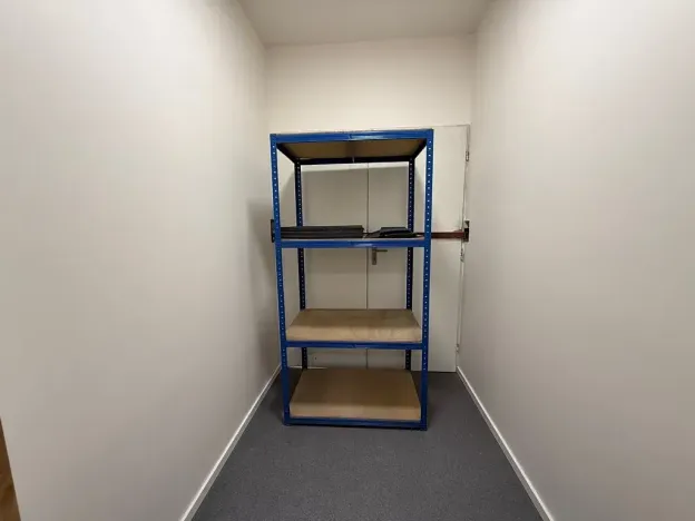 Pronájem kanceláře, Brno, Cimburkova, 182 m2