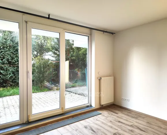 Pronájem bytu 1+kk, Praha - Letňany, Letovská, 37 m2