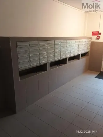 Pronájem bytu 1+kk, Klášterec nad Ohří, Budovatelská, 28 m2