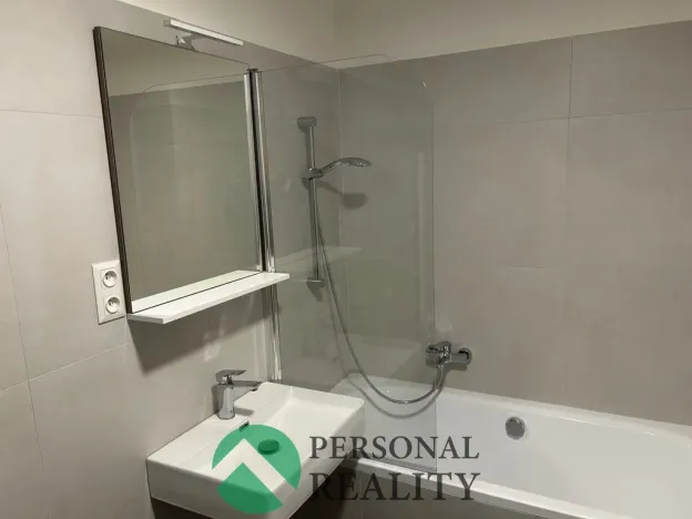 Pronájem bytu 2+kk, Kladno, 56 m2