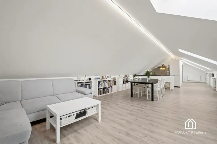 Prodej bytu 2+kk, Říčany, Říčanská, 79 m2