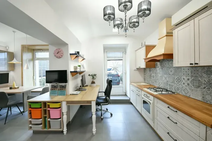 Prodej obchodního prostoru, Praha - Smíchov, Radlická, 86 m2