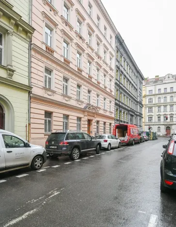 Prodej bytu 3+kk, Praha - Smíchov, Tomáškova, 65 m2