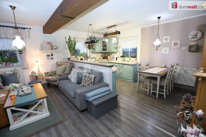 Prodej rodinného domu, Cheb, Zlatá, 150 m2