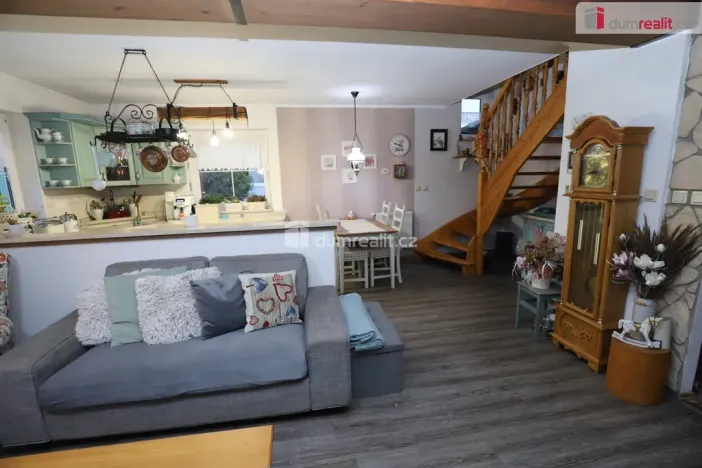 Prodej rodinného domu, Cheb, Zlatá, 150 m2