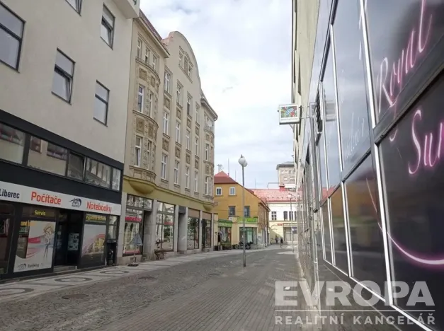 Pronájem obchodního prostoru, Liberec - Liberec III-Jeřáb, 1. máje, 190 m2