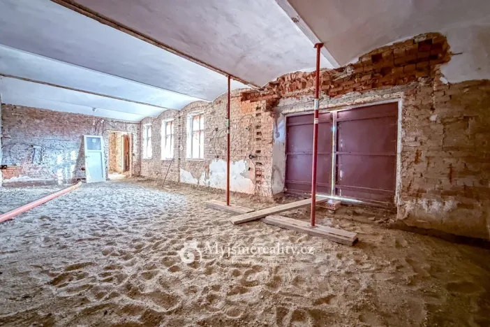 Prodej rodinného domu, Jaroslavice, Školní, 340 m2