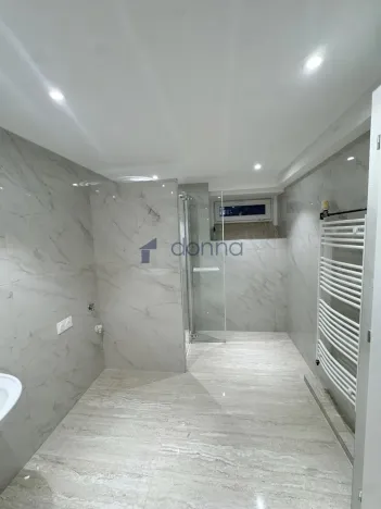 Pronájem bytu 2+1, Praha, Krhanická, 80 m2