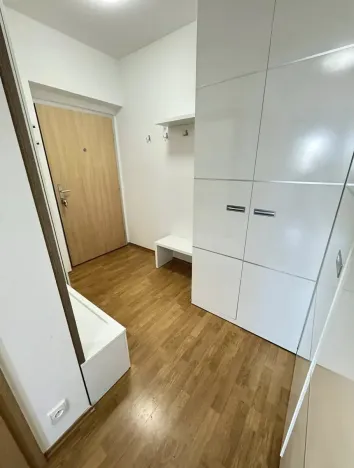 Pronájem bytu 3+kk, Praha - Kolovraty, 100 m2