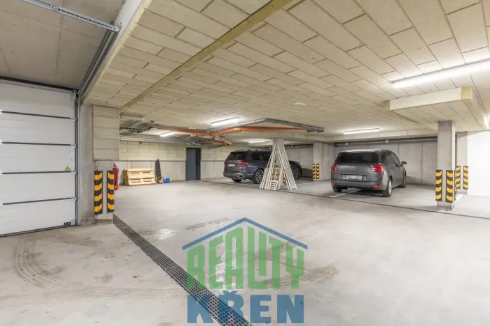 Pronájem bytu 2+kk, Praha - Suchdol, Kamýcká, 44 m2