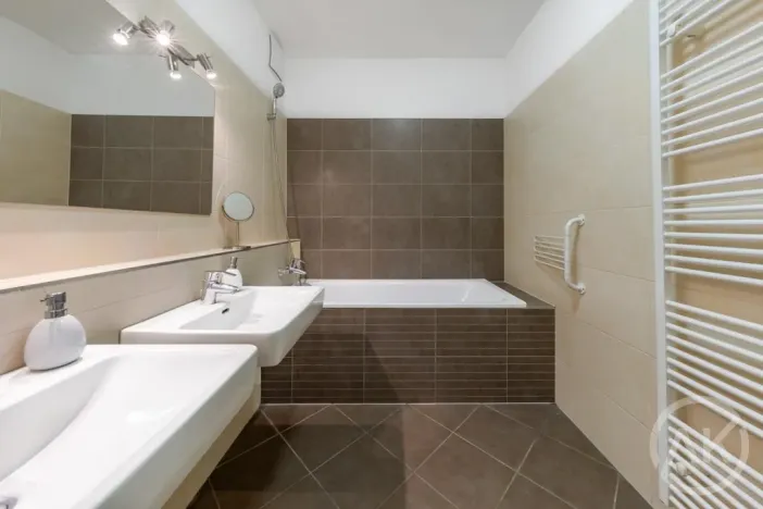 Pronájem bytu 3+kk, Ostrava - Moravská Ostrava, Jantarová, 80 m2