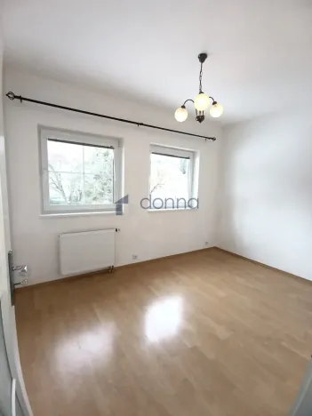 Pronájem rodinného domu, Praha, K vinicím, 251 m2