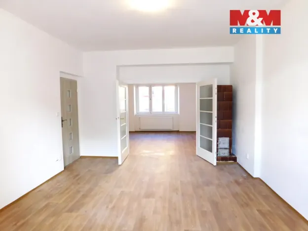 Pronájem bytu 3+1, Cheb, Valdštejnova, 86 m2